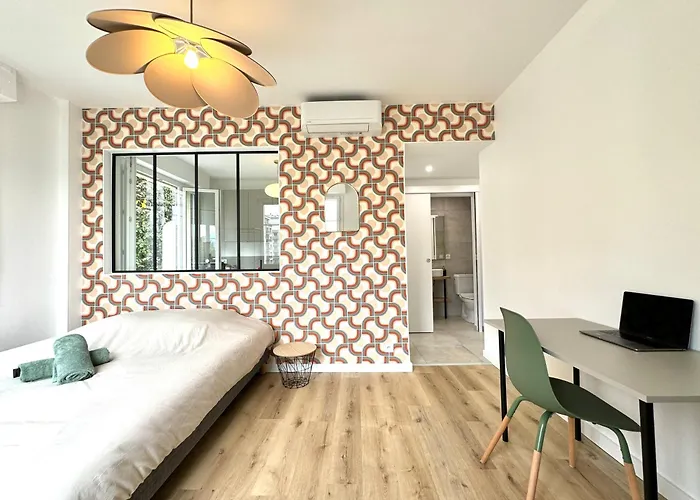 Le City, Centre-ville, Climatisation, Trams * Grenoble