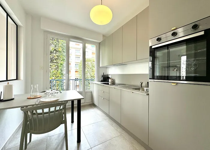 Le City, Centre-ville, Climatisation, Trams Grenoble